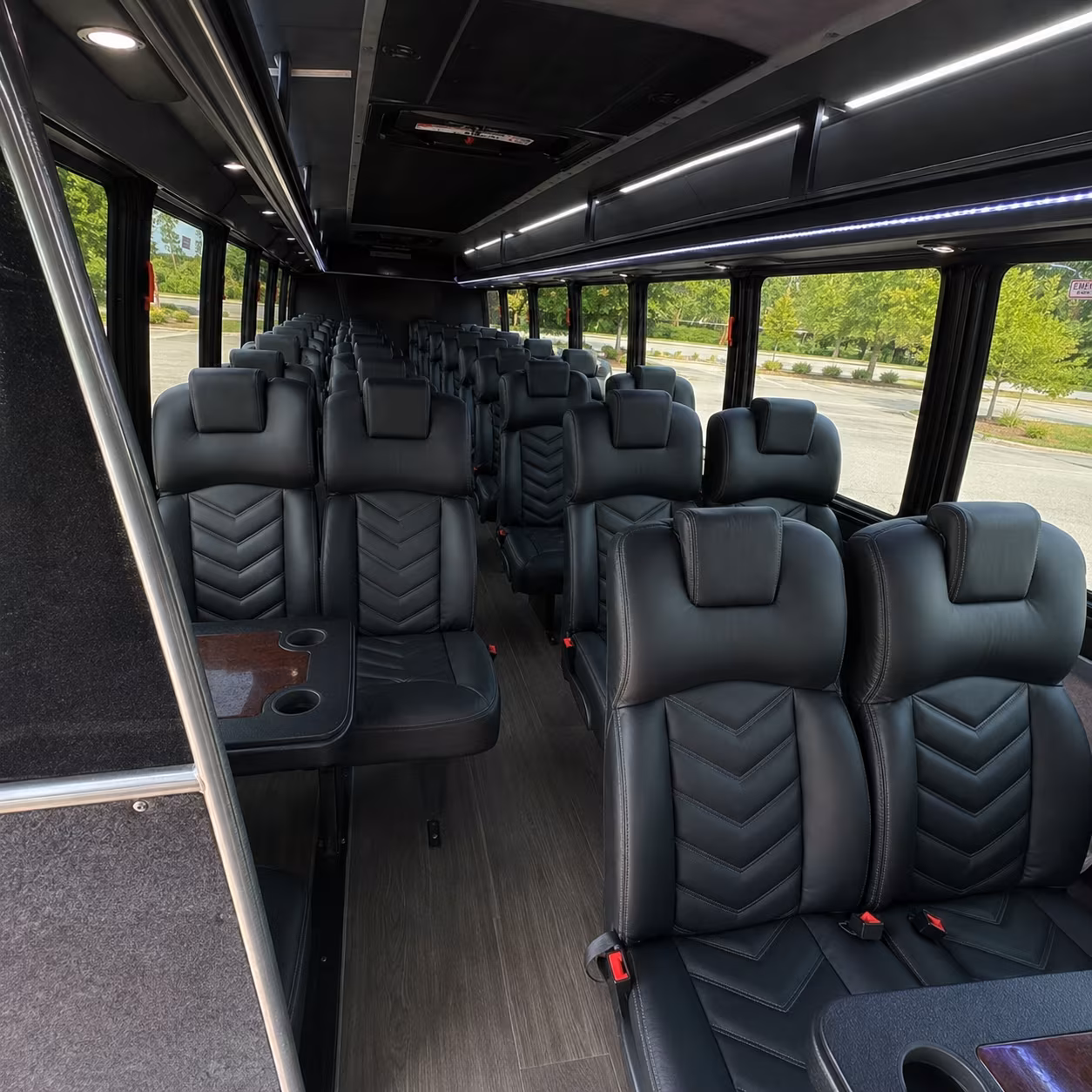 minibuses and charter buses for every group size in rogers