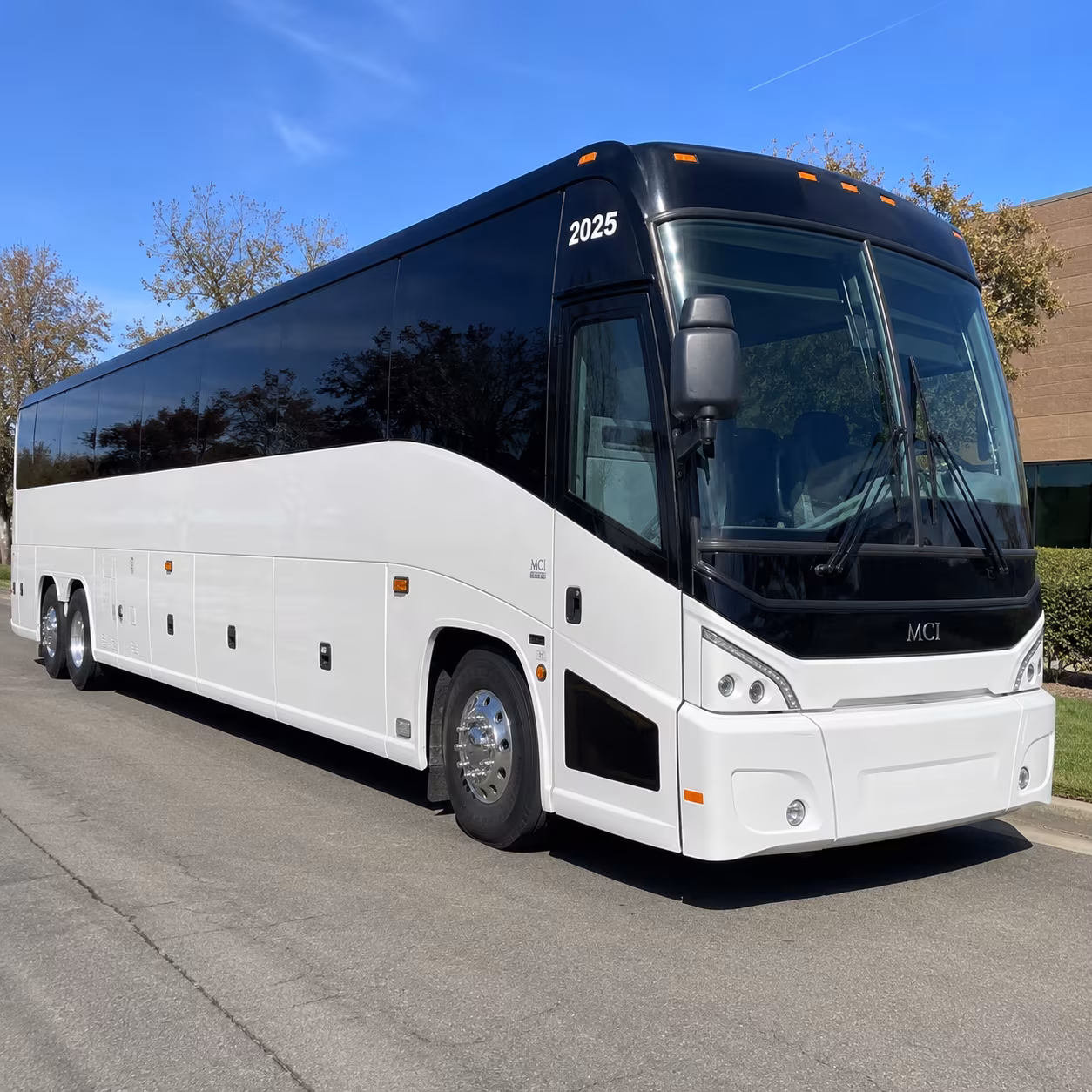 razorbacks game day shuttles from rogers to fayetteville