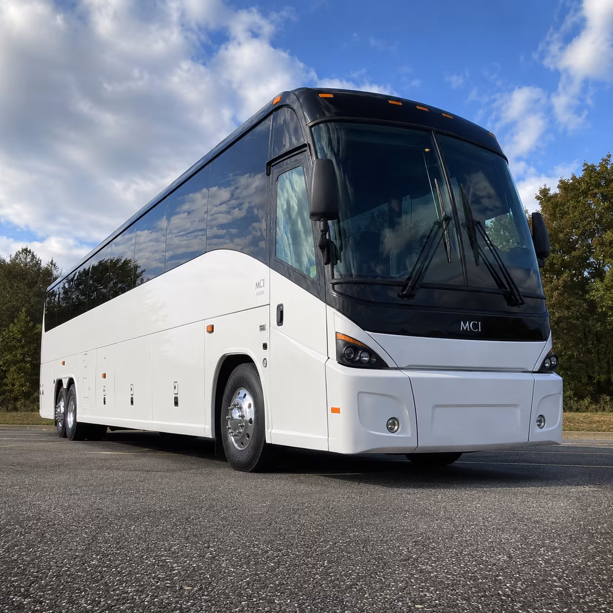 vendor and supplier shuttle buses from rogers hotels to bentonville campuses